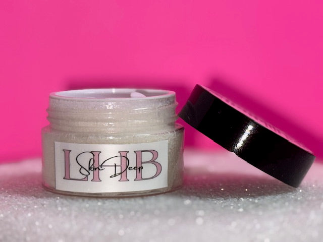Exfoliating & Hydrating Lip Scrub
