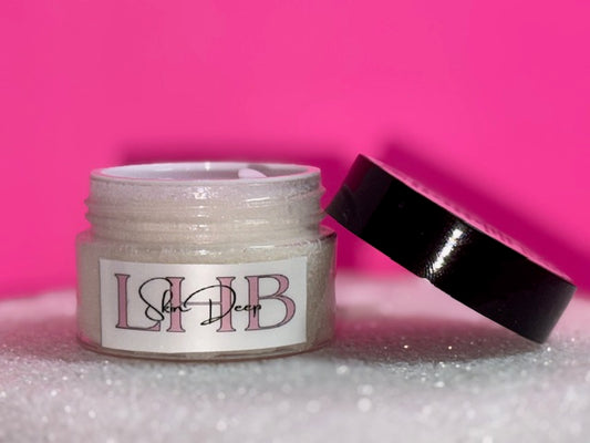 Exfoliating & Hydrating Lip Scrub